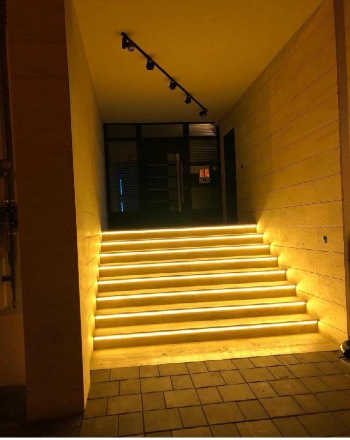 Lux Apartman 33 Kragujevac Exterior foto